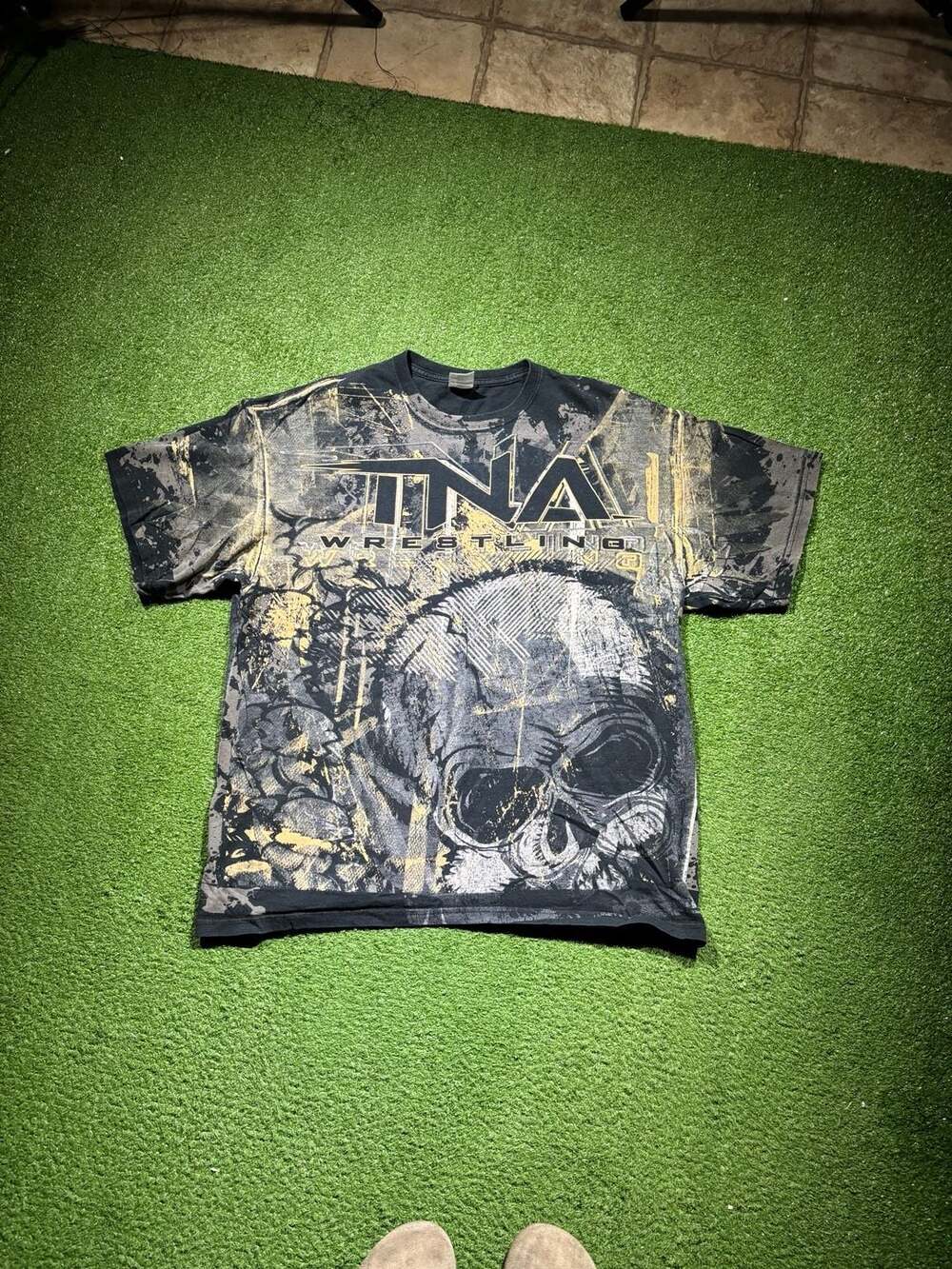 Vintage TNA Wrestling Skull Graphic T-Shirt Black Size XL
